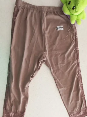 شلوارک نخی زنانه کد ۱۳۰۲8